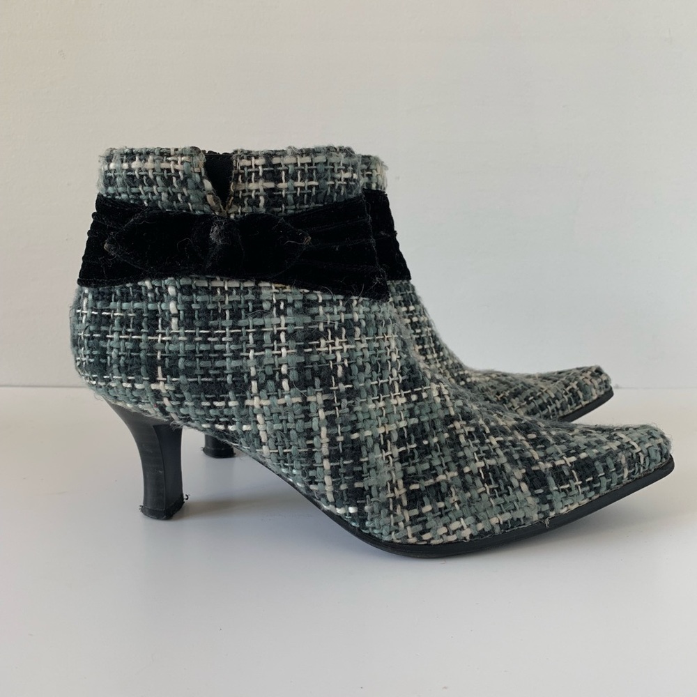 Tweed Booties - Picture 4 of 8